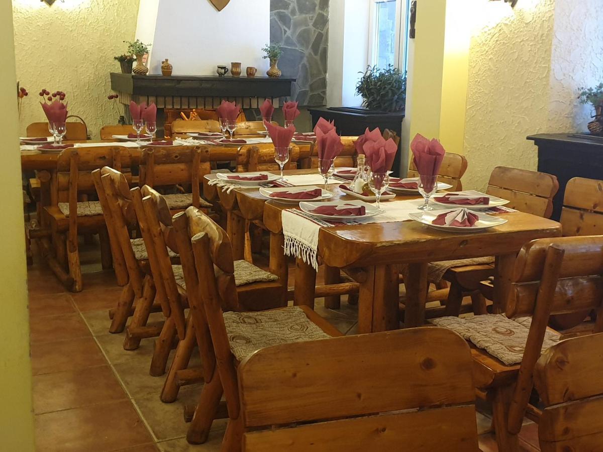 Hotel Bucegi Portile Regatului Pârâul Rece Esterno foto