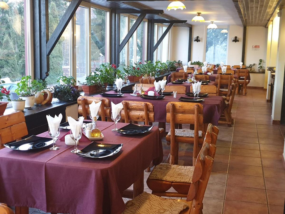 Hotel Bucegi Portile Regatului Pârâul Rece Esterno foto