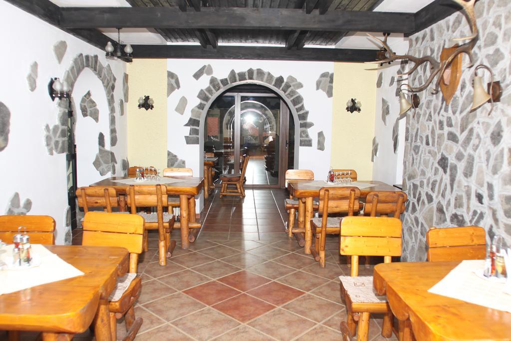 Hotel Bucegi Portile Regatului Pârâul Rece Esterno foto