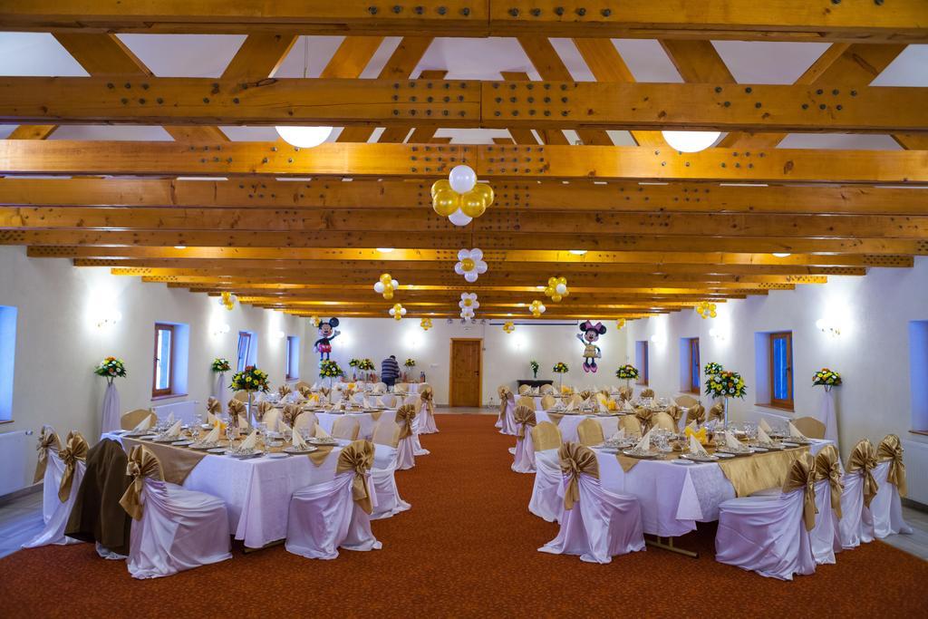 Hotel Bucegi Portile Regatului Pârâul Rece Esterno foto