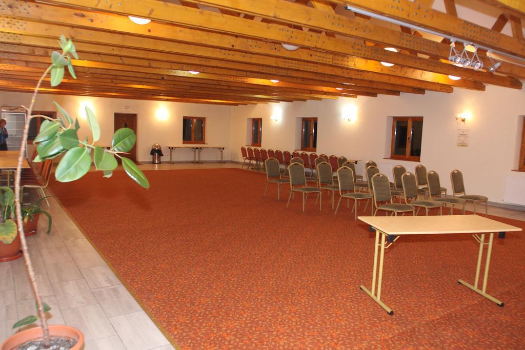 Hotel Bucegi Portile Regatului Pârâul Rece Esterno foto