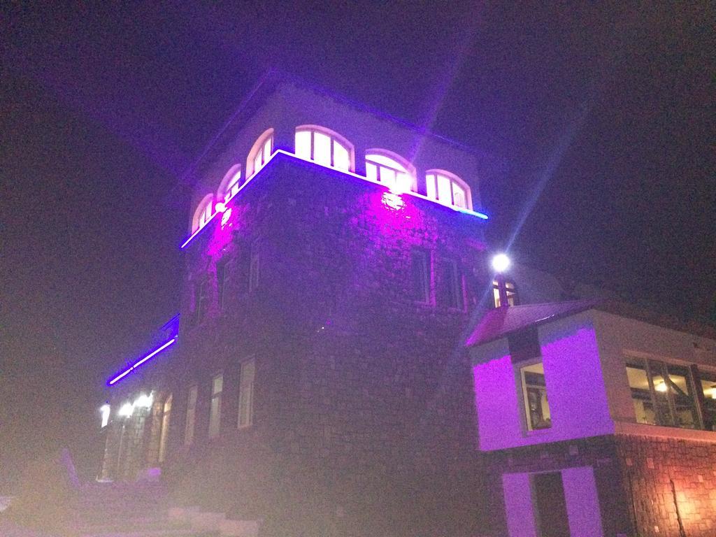 Hotel Bucegi Portile Regatului Pârâul Rece Esterno foto